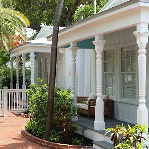 Hotel Lighthouse - Historic