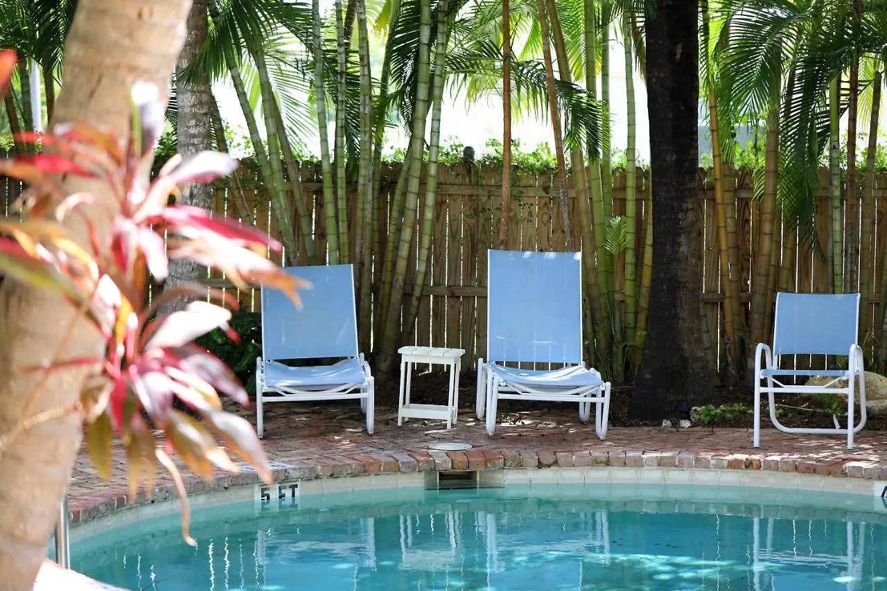 Tranquillity Guest House Key West